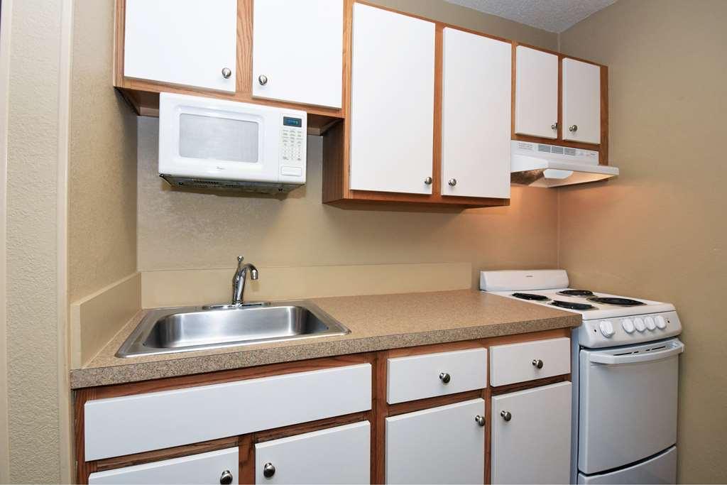 Extended Stay America Select Suites - Raleigh - Cary - Regency Parkway South Rom bilde
