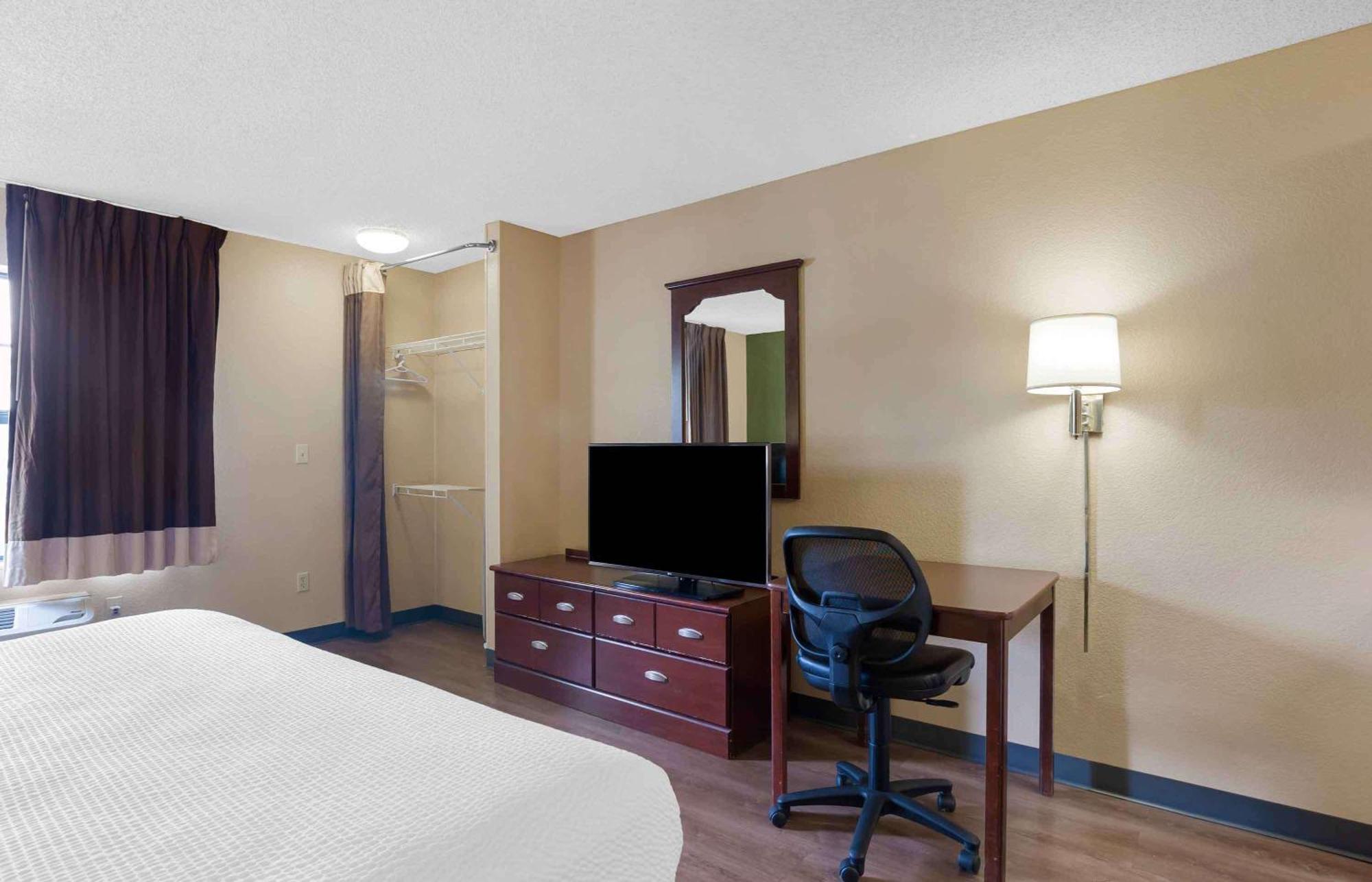 Extended Stay America Select Suites - Raleigh - Cary - Regency Parkway South Eksteriør bilde
