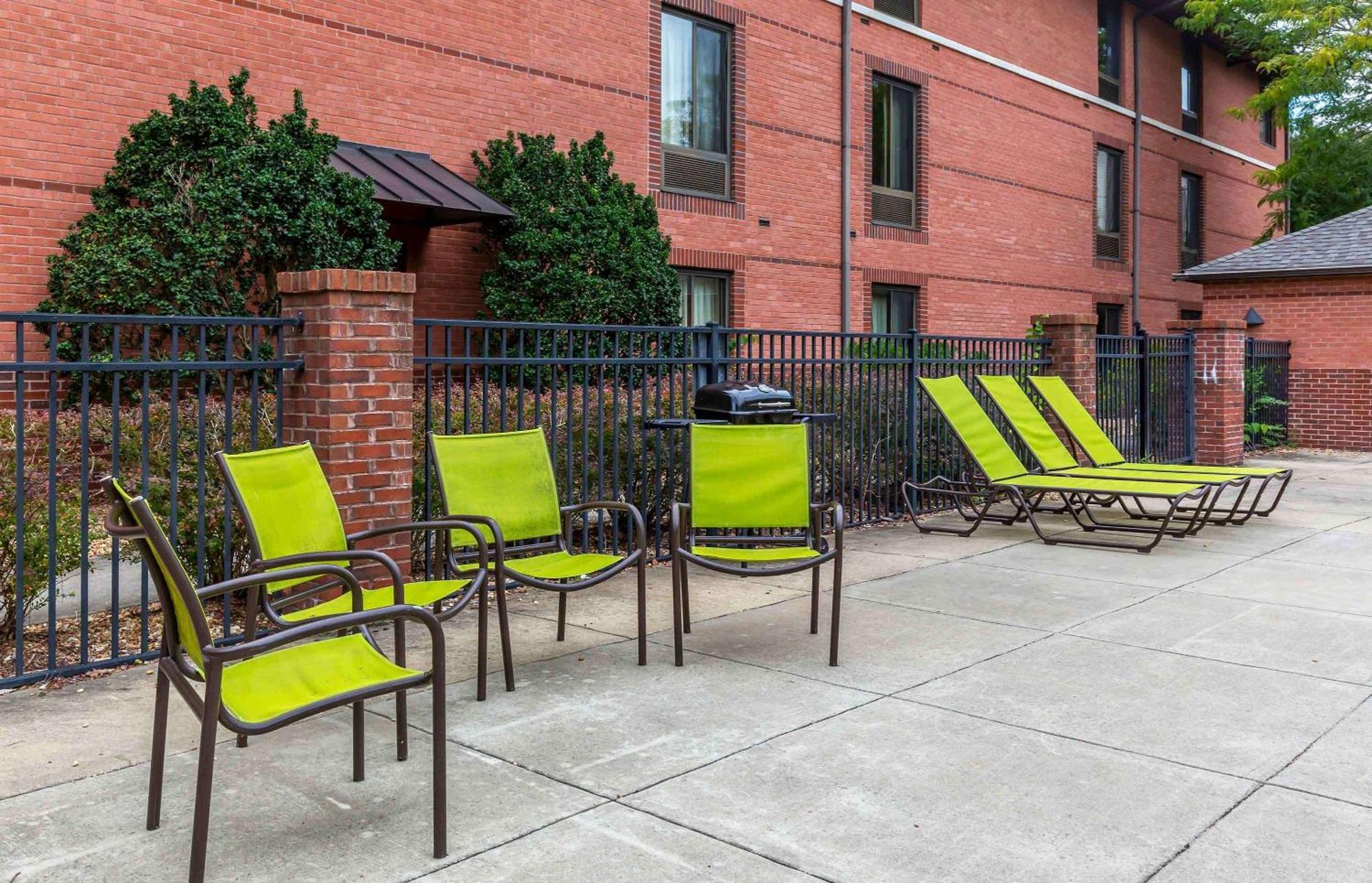 Extended Stay America Select Suites - Raleigh - Cary - Regency Parkway South Eksteriør bilde