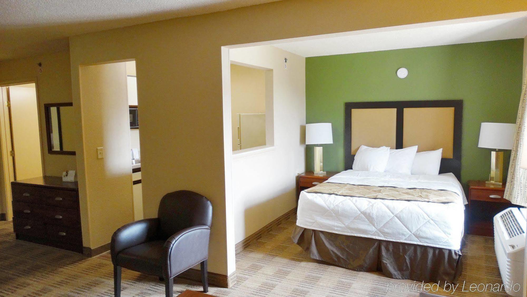 Extended Stay America Select Suites - Raleigh - Cary - Regency Parkway South Eksteriør bilde